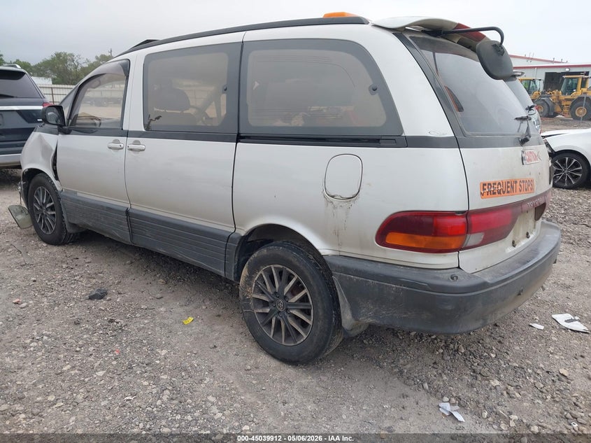 1996 TOYOTA VAN auction photo 3