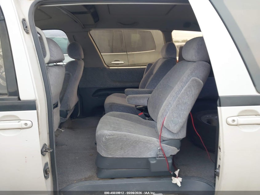 1996 TOYOTA VAN auction photo 8