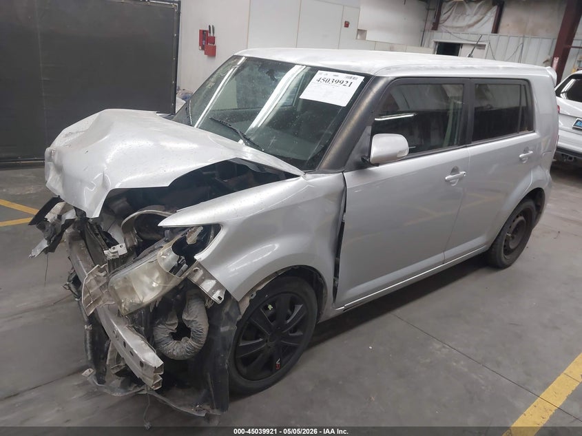 Vin: jtlze4fe2dj032407, lot: 45537438, scion xb 20132