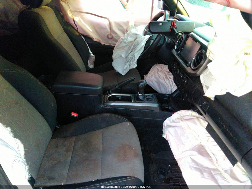 2022 TOYOTA TACOMA auction photo 5