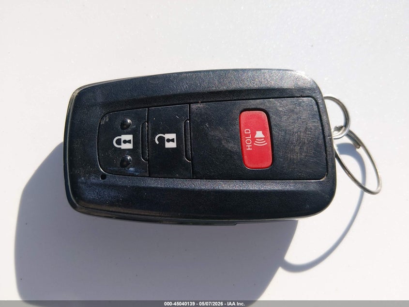 TOYOTA PRIUS - zdjęcie 11