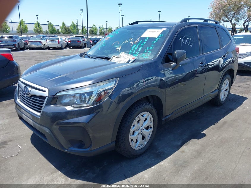 2019 Subaru Forester JF2SKACC9KH588887 photo 1