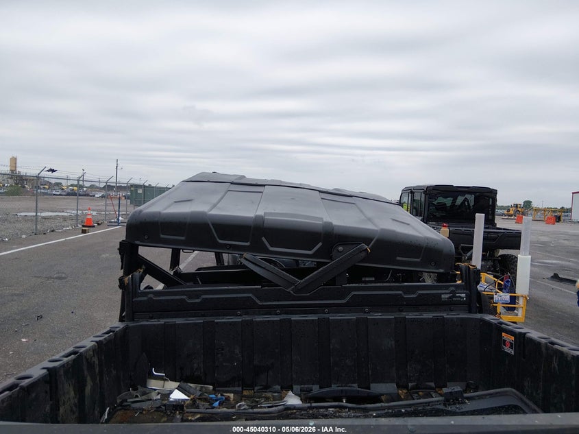 2025 Polaris Ranger Crew Xp 1000 Premium VIN: 4XARSE993S8785352 Lot: 45040310