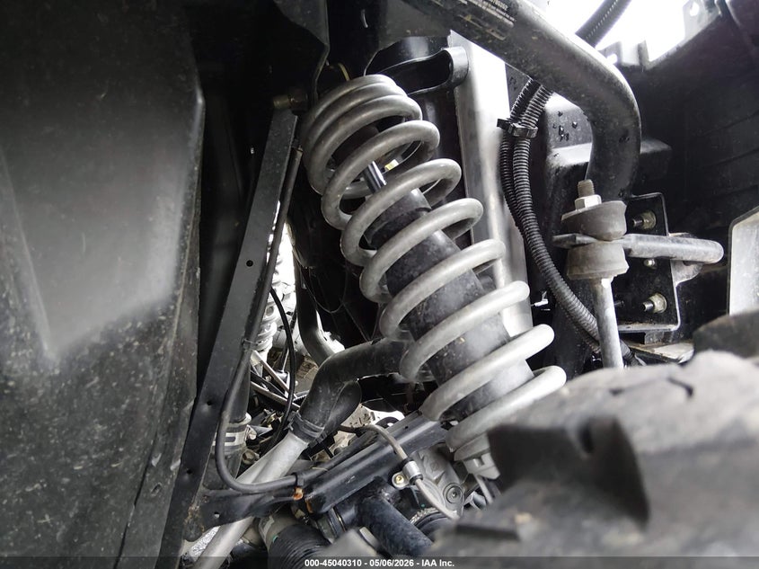 2025 Polaris Ranger Crew Xp 1000 Premium VIN: 4XARSE993S8785352 Lot: 45040310