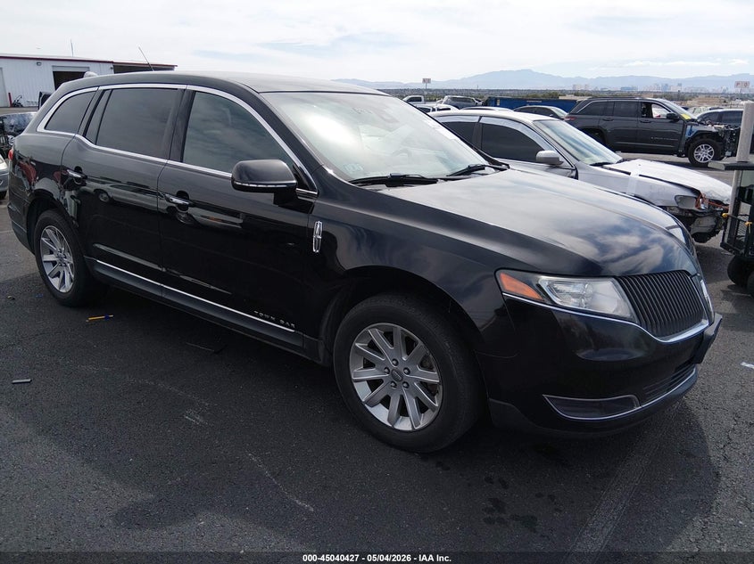 2016 LINCOLN MKT LIVERY