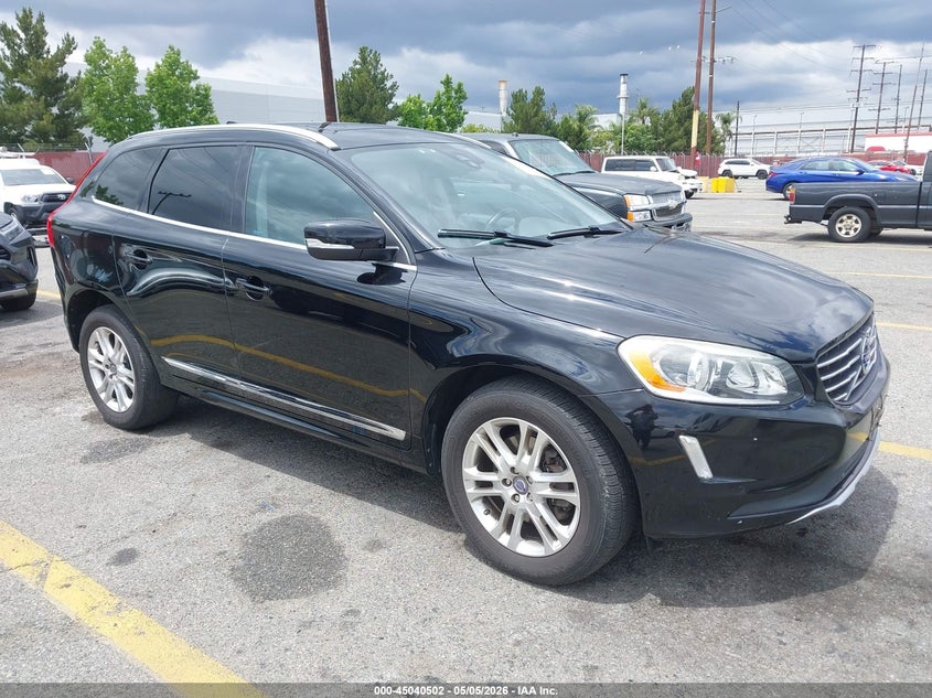 2015 VOLVO XC60 T5 PREMIER