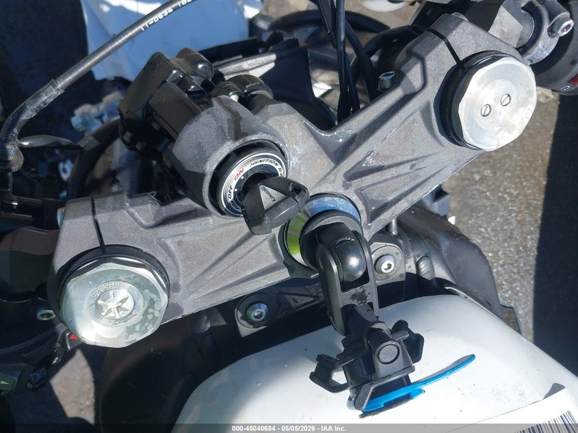 2021 Kawasaki Zx636 K VIN: JKBZXJH10MA008997 Lot: 45040684