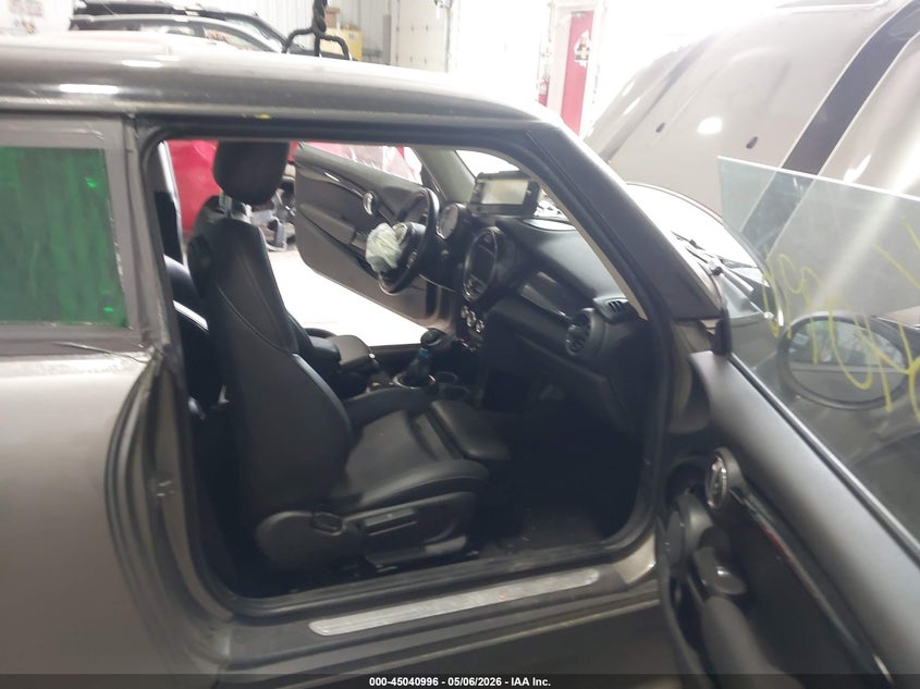 2017 MINI HARDTOP auction photo 5