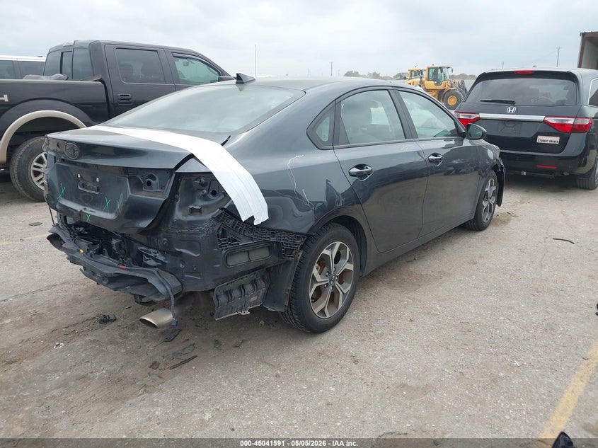 2019 KIA FORTE auction photo 4
