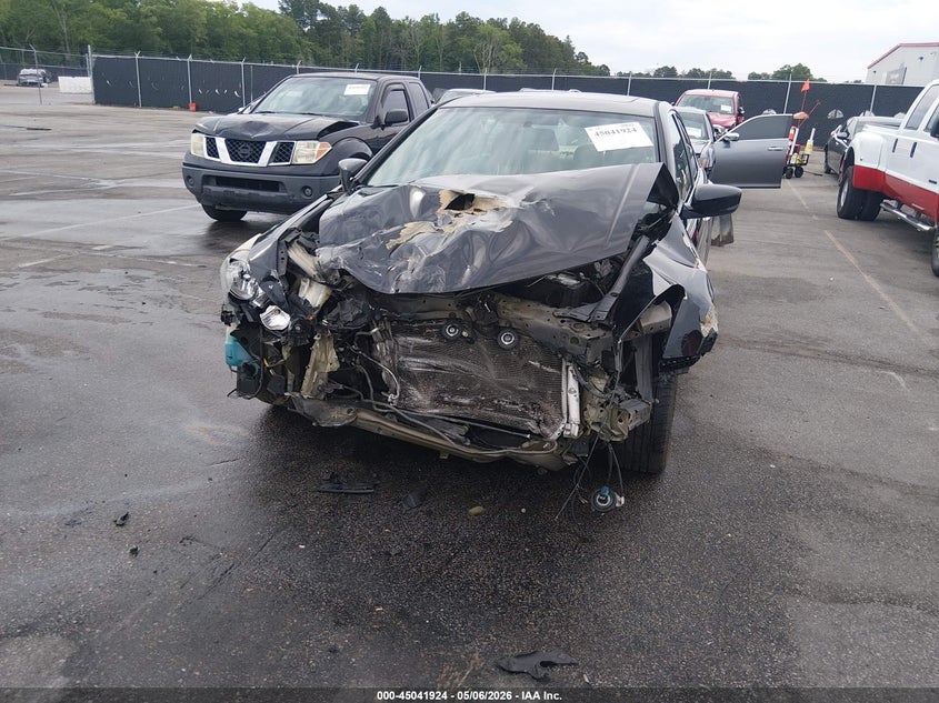 2012 HONDA ACCORD auction photo 6