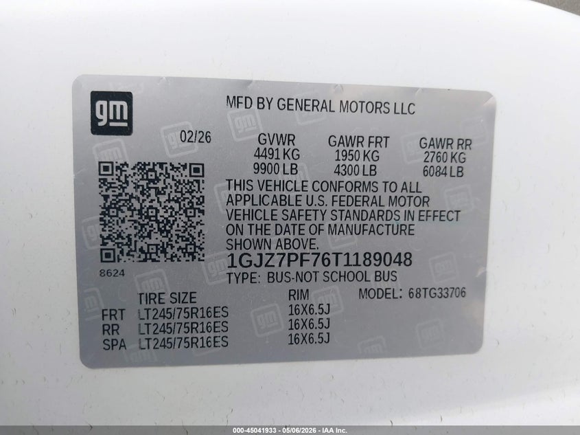 2026 GMC Savana Passenger 3500 Extended Wheelbase, Lt, Rwd VIN: 1GJZ7PF76T1189048 Lot: 45041933