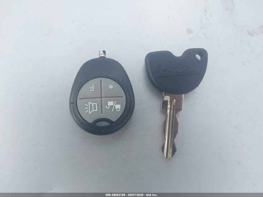 2023 Vespa Primavera/Sprint 150 VIN: ZAPM818G8P5910041 Lot: 45042109