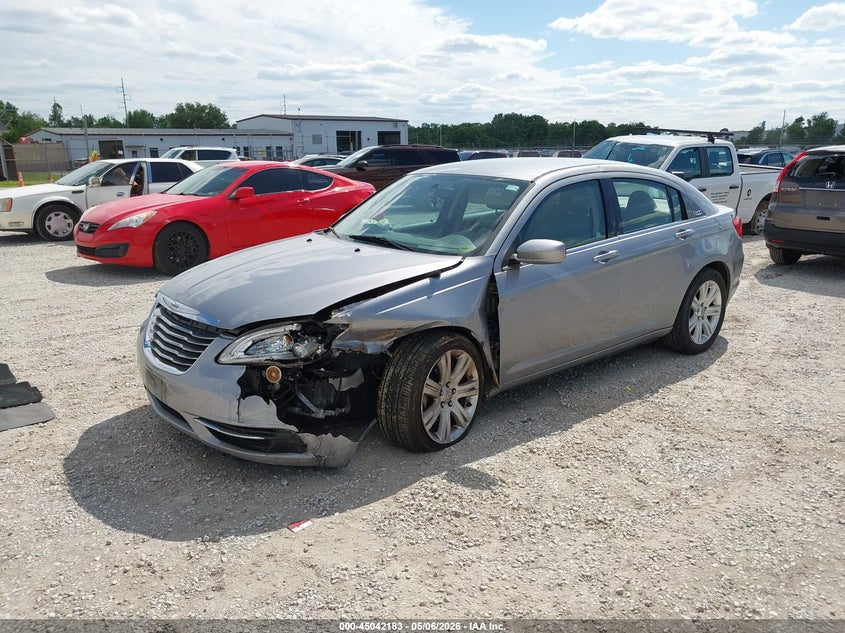 Vin: 1c3ccbbb4en171590, lot: 45539700, chrysler 200 touring 20142