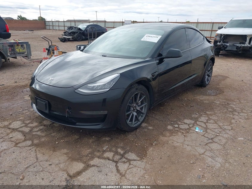 Vin: 5yj3e1ea1mf854413, lot: 45539708, tesla model 3 standard range plus rear-wheel drive 20212