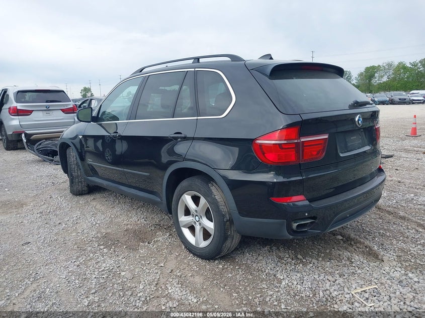 Vin: 5uxzv8c52bl418929, lot: 45539712, bmw x5 xdrive50i 20113