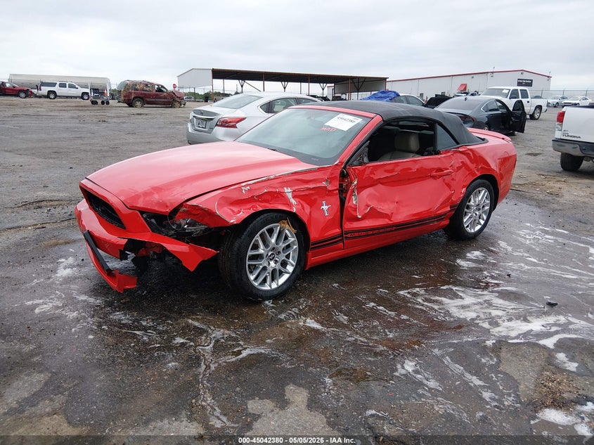 2014 Ford Mustang V6 Premium 1ZVBP8EM3E5315073 photo 1