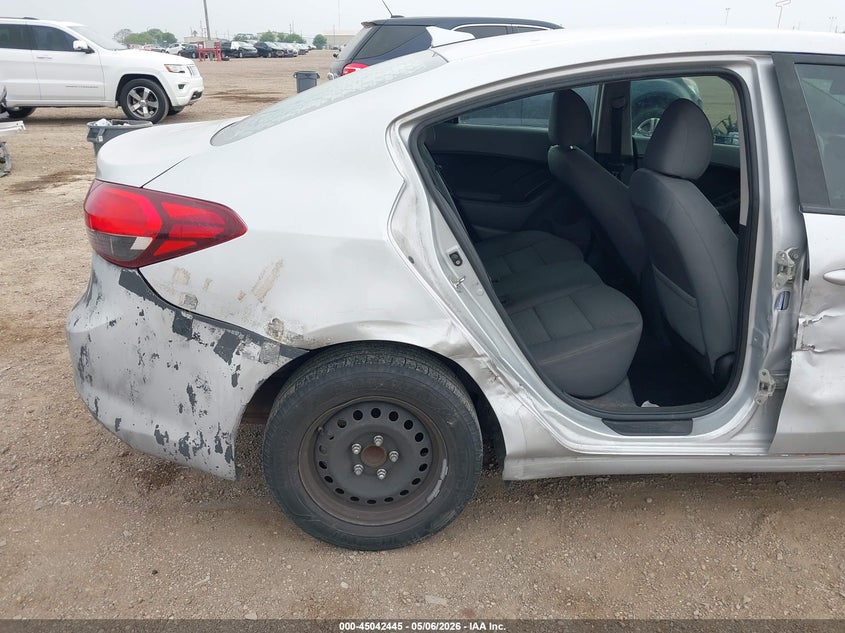 2018 KIA FORTE auction photo 6