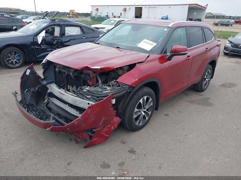 2021 Toyota Highlander Xle 5TDGZRBH3MS059123 photo 1