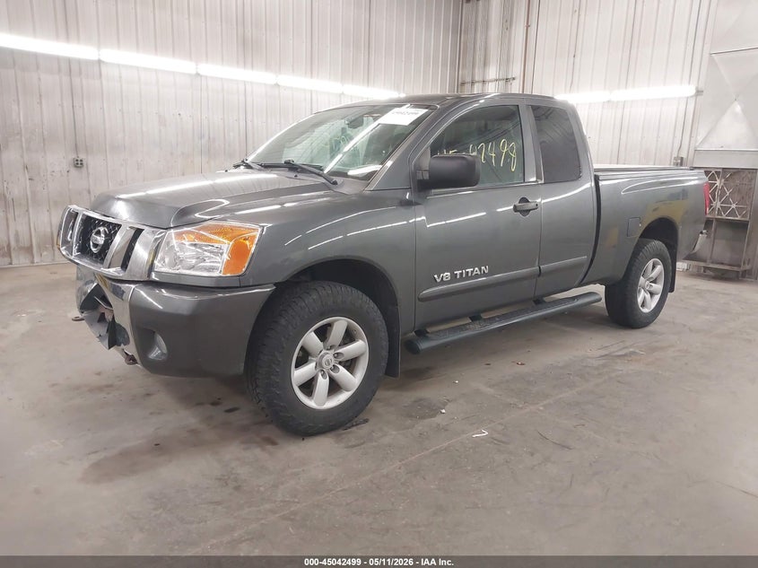 2011 NISSAN TITAN auction photo 2