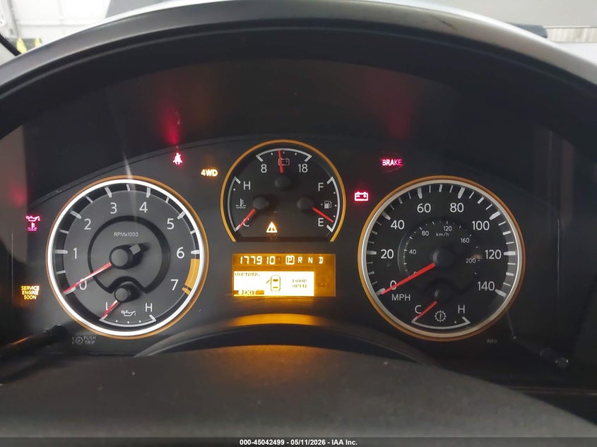2011 NISSAN TITAN auction photo 7