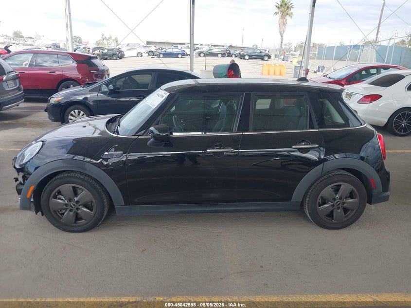 2022 Mini Hardtop Cooper S VIN: WMW53DK03N2R75182 Lot: 45042558