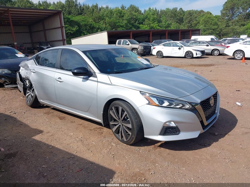 NISSAN ALTIMA SR FWD 2022