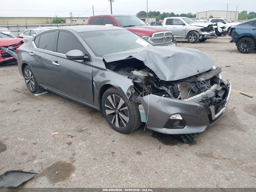2020 NISSAN ALTIMA SV FWD — Галерея фотографий