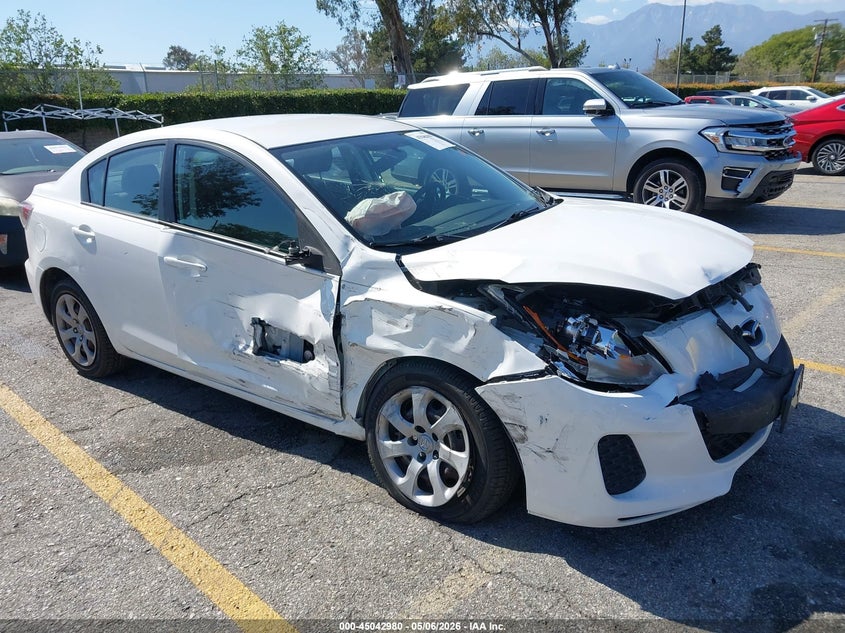Vin: jm1bl1u79d1777998, lot: 45540497, mazda mazda3 i sport 2013 img_1