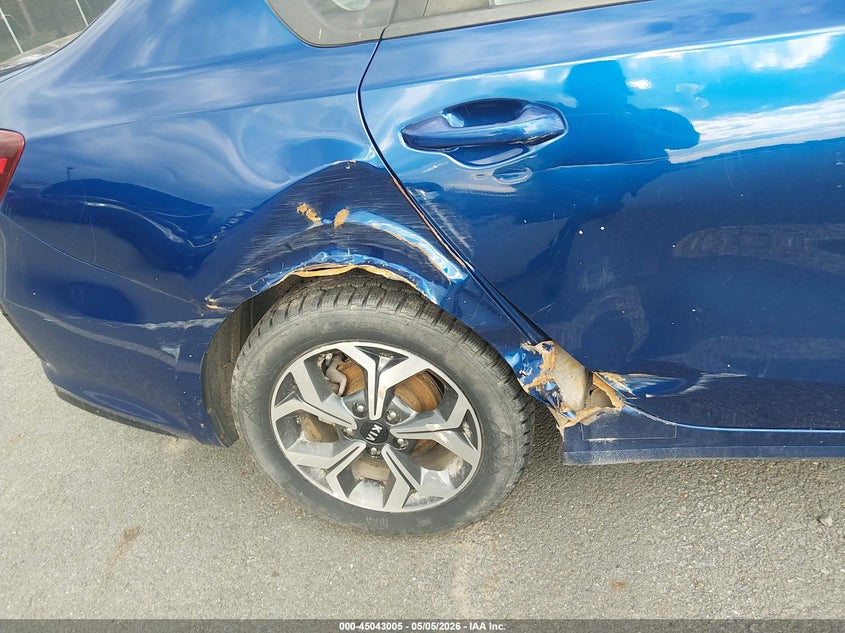 VIN 3KPF24AD6ME336407 2021 KIA FORTE LXS
