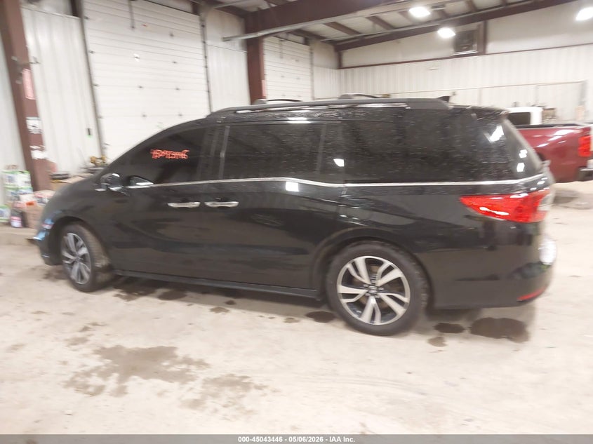 VIN 5FNRL6H90JB071593 2018 HONDA ODYSSEY ELITE