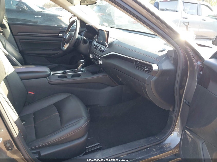 VIN 1N4BL4CV9MN385944 2021 NISSAN ALTIMA SR FWD