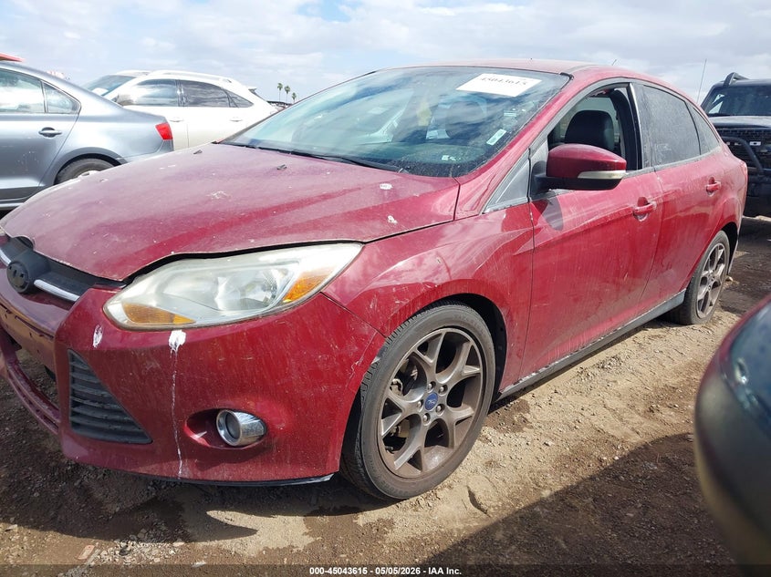 Vin: 1fadp3f28el210638, lot: 45541132, ford focus se 20142