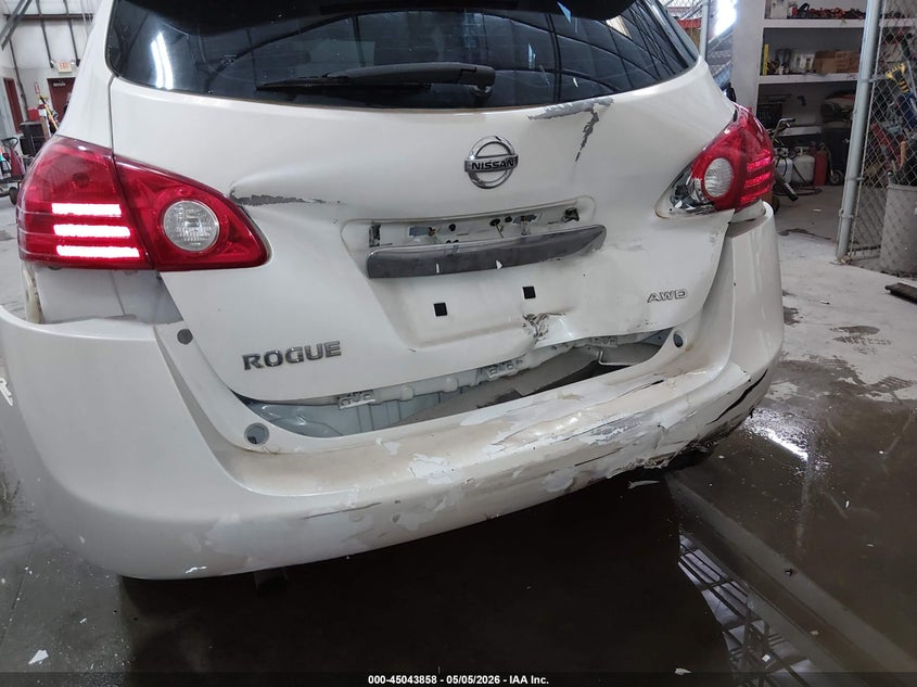 2013 NISSAN ROGUE auction photo 6