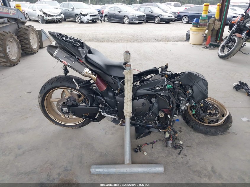 2014 Yamaha Yzfr1 VIN: JYARN23E2EA017939 Lot: 45043863