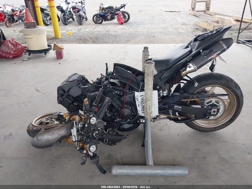 2014 Yamaha Yzfr1 VIN: JYARN23E2EA017939 Lot: 45043863