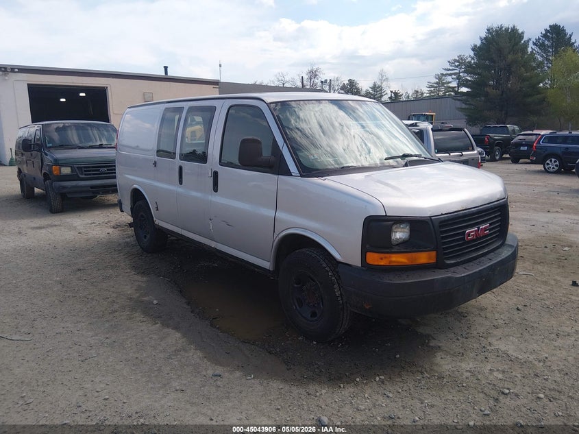 2011 GMC SAVANA 2500 auction photo 1