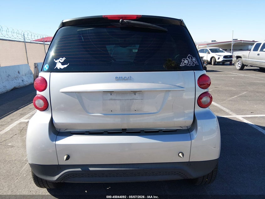 2013 Smart Fortwo Pure VIN: WMEEJ3BAXDK651917 Lot: 45044092