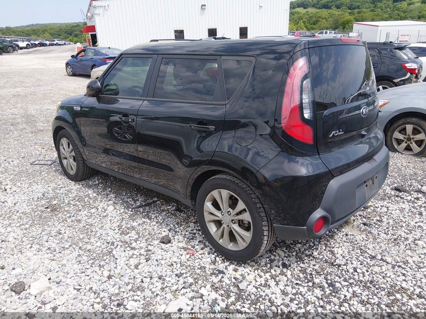 2015 KIA SOUL auction photo 3