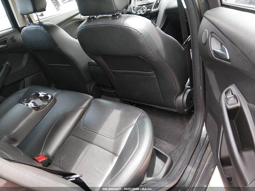 2018 FORD FOCUS auction photo 8