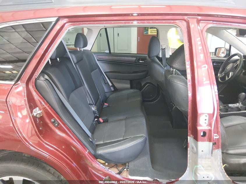 2017 SUBARU OUTBACK auction photo 8