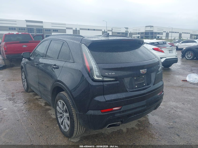 Vin: 1gyfzer46nf118989, lot: 45541927, cadillac xt4 fwd sport 20223
