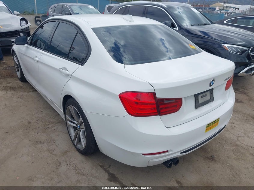 Vin: wba3c1c52cf433562, lot: 45542053, bmw 328i 20123