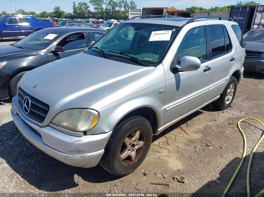 2001 Mercedes-Benz Ml 320 VIN: 4JGAB54E11A253241 Lot: 45045055