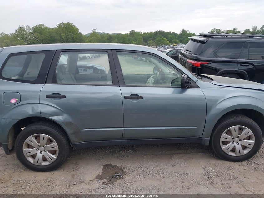 2010 Subaru Forester 2.5 2.5X green Lot 111045045135 Vin JF2SH6AC5AH740127
