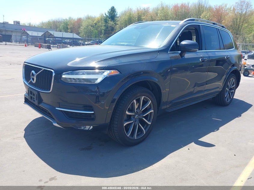 YV4102PK8J1375408 2018 Volvo Xc90 T5 Momentum photo 1