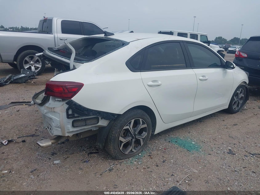 2020 KIA FORTE auction photo 4