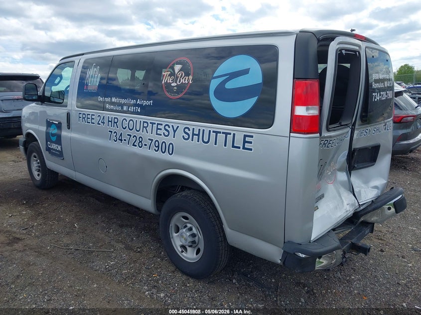 2023 CHEVROLET EXPRESS PASSENGER auction photo 3