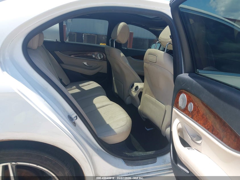 2018 MERCEDES-BENZ E 300 auction photo 8