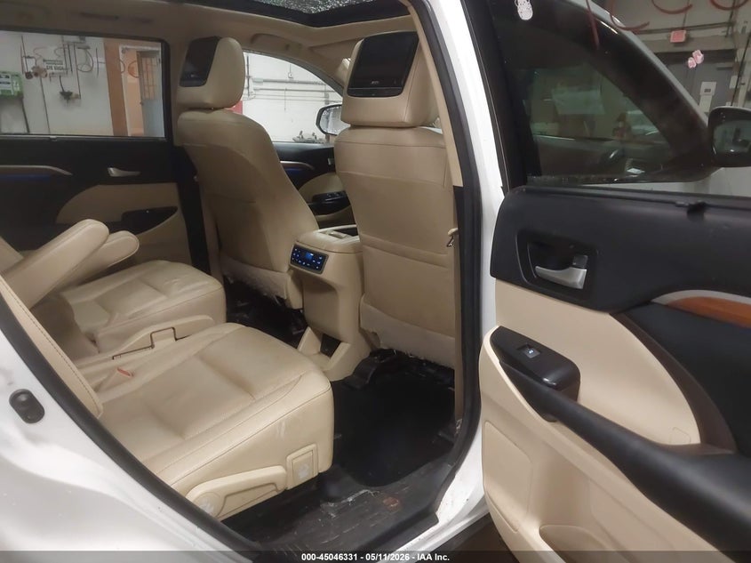AtlanticExpress - Toyota Highlander