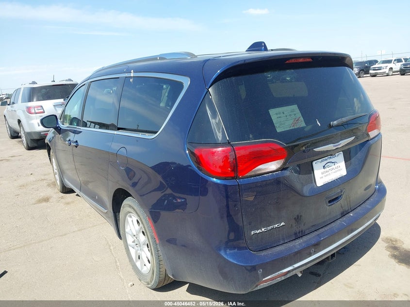 Vin: 2c4rc1bg3lr157658, lot: 45543981, chrysler pacifica touring l 20203
